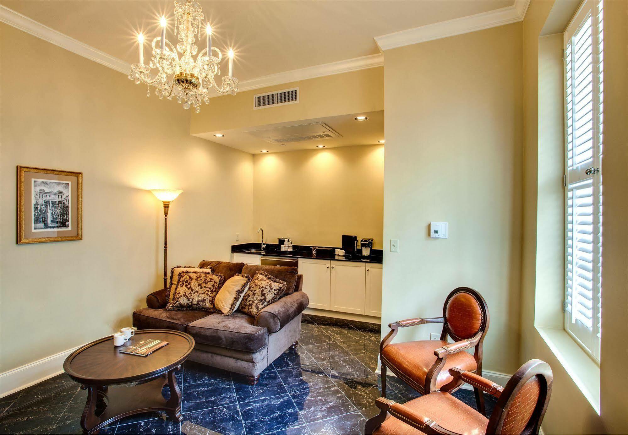 Hotel Mazarin Новый Орлеан Экстерьер фото